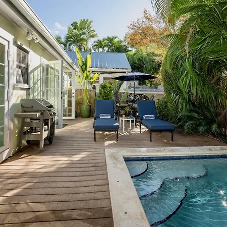 Casa Amarilla By Last Key Realty
